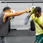 Cours boxe Paris - John Mbumba Coach de Francis Ngannou